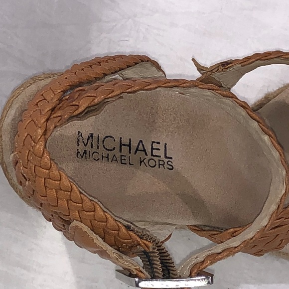 Michael Kors “Juniper” Woven Wedge Sandals - 7.5M - Picture 6 of 7